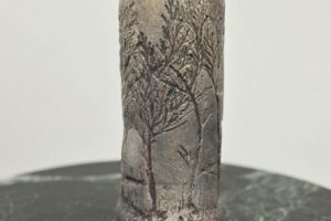 Raku vessel (H 22cm x Ø 9cm) 120€