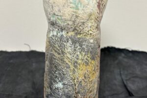 Raku vessel (H 23cm x Ø 10cm) 140€