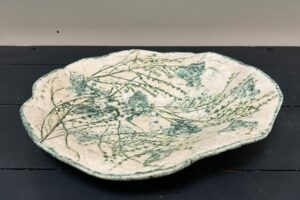 Stoneware white clay ( Ø 27-30cm) 120€