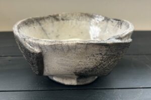 Raku vessel (H 8.5 cm Ø 17 cm) 110€