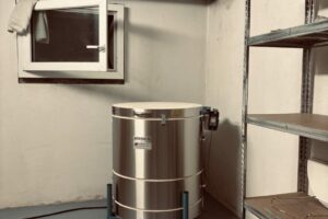 My very own electric kiln :-)